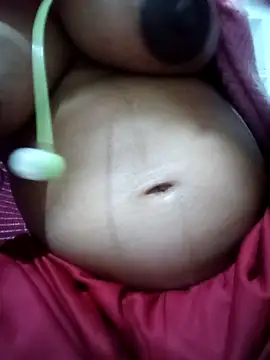 Anushasharma89 online show from 24, 11, 2025