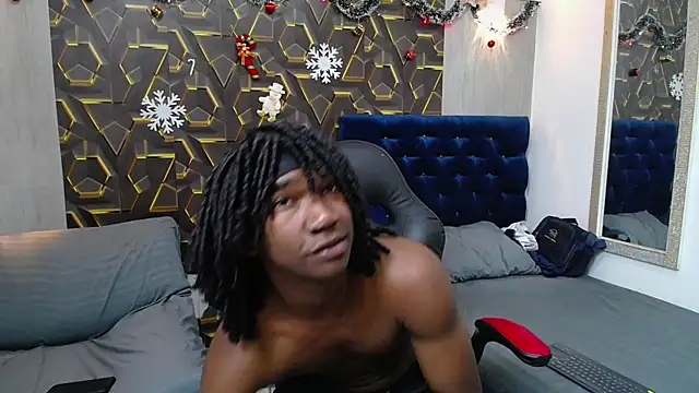 Snapshot of negga_cum chatting on 18, 12, 2025 negga cum online show from 18, 12, 2025