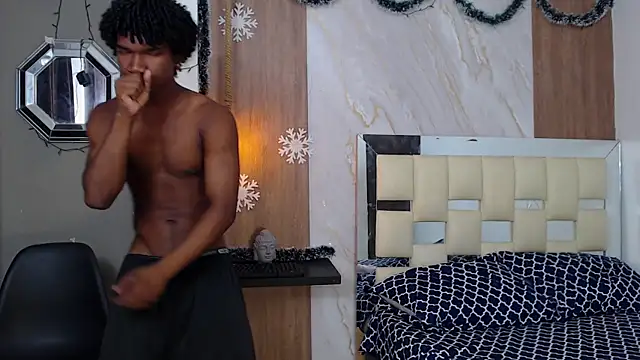 Snapshot of negga_cum chatting on 15, 1, 2026 negga cum online show from 15, 1, 2026