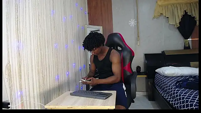 Snapshot of negga_cum chatting on 3, 2, 2026 negga cum online show from 3, 2, 2026