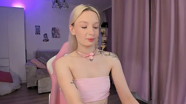 Tiffany Paw online show from 13, 3, 2026