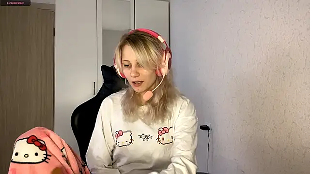 FoxySable online show from 30, 11, 2025