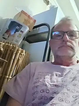 Snapshot of nard53 chatting on 15, 7, 2026 nard53 online show from 15, 7, 2026