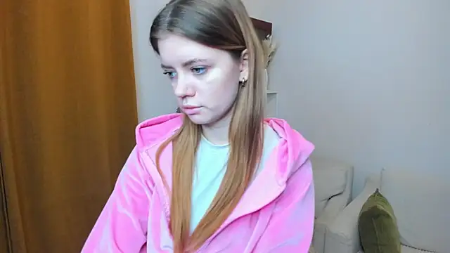 Snapshot of AngelesBenitz chatting on 3, 12, 2025 AngelesBenitz online show from 3, 12, 2025