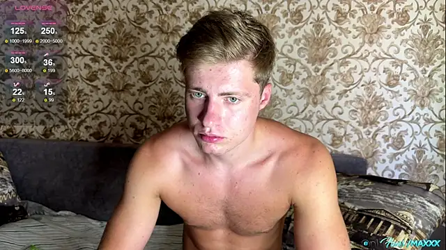 Maxhornyblondieman online show from 2, 7, 2026