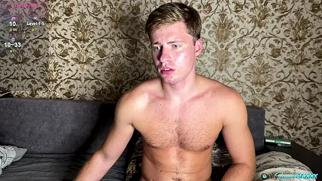Maxhornyblondieman online show from 28, 7, 2026