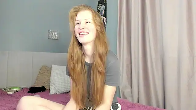 Snapshot of KarieBowery chatting on 12, 2, 2026 KarieBowery online show from 12, 2, 2026