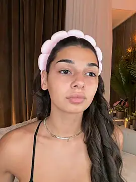 LuvCaprice online show from 25, 7, 2026