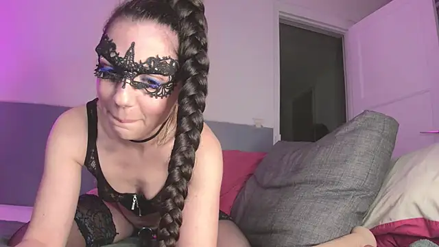 Snapshot of Tini_squirt chatting on 10, 2, 2026 Tini squirt online show from 10, 2, 2026