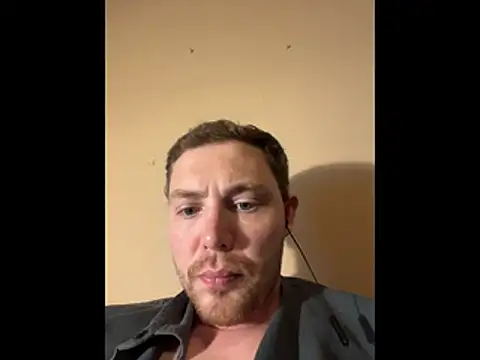 Snapshot of LucidLuca chatting on 21, 11, 2025 LucidLuca online show from 21, 11, 2025