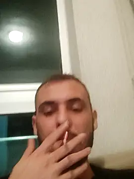 Snapshot of berkkderlerr chatting on 25, 11, 2025 berkkderlerr online show from 25, 11, 2025