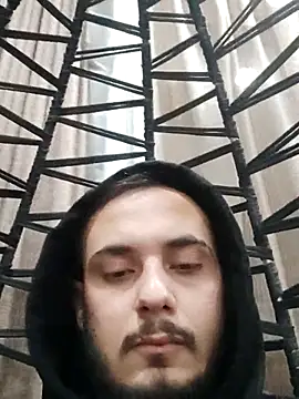 Snapshot of berkkderlerr chatting on 5, 12, 2025 berkkderlerr online show from 5, 12, 2025