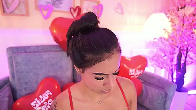 MeganLowell online show from 14, 2, 2026