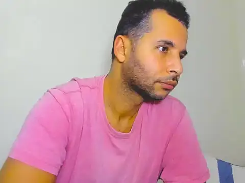 Snapshot of Dani_Lop2 chatting on 4, 12, 2025 Dani Lop2 online show from 4, 12, 2025