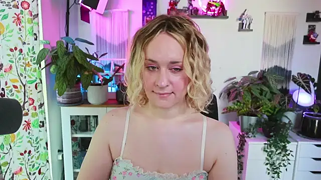 xzoeyryanx online show from 13, 7, 2026