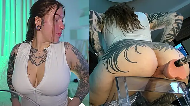 Snapshot of Tattitude_ chatting on 30, 11, 2025 Tattitude online show from 30, 11, 2025