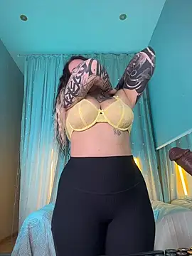 Snapshot of Tattitude_ chatting on 31, 5, 2026 Tattitude online show from 31, 5, 2026