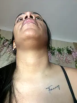 ArielleMillerr- online show from 5, 1, 2026