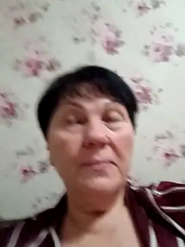 Snapshot of OliviaaSkyy chatting on 17, 12, 2025 OliviaaSkyy online show from 17, 12, 2025