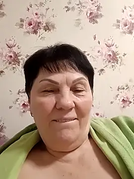 Snapshot of OliviaaSkyy chatting on 7, 2, 2026 OliviaaSkyy online show from 7, 2, 2026