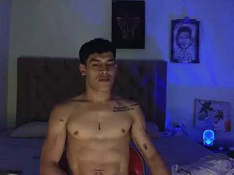 Snapshot of blorelopez chatting on 23, 11, 2025 blorelopez online show from 23, 11, 2025