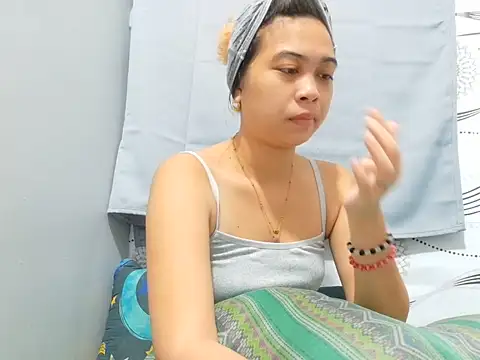Snapshot of Ursexyasianskinny chatting on 16, 5, 2026 Ursexyasianskinny online show from 16, 5, 2026