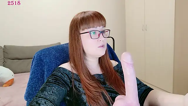 Foxy-lady online show from 19, 4, 2026