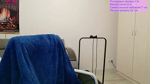 Snapshot of Foxy-lady chatting on 3, 5, 2026 Foxy-lady online show from 3, 5, 2026