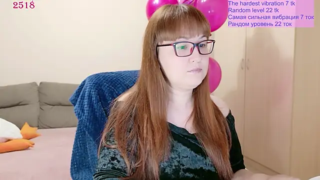 Snapshot of Foxy-lady chatting on 1, 6, 2026 Foxy-lady online show from 1, 6, 2026