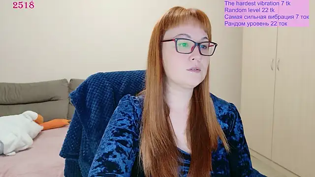 Snapshot of Foxy-lady chatting on 11, 6, 2026 Foxy-lady online show from 11, 6, 2026