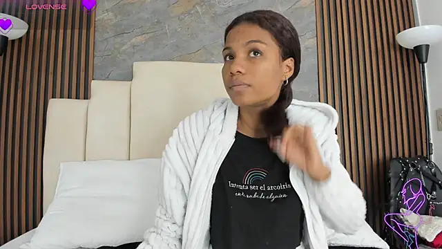 catiusca reyes 03 online show from 28, 3, 2026