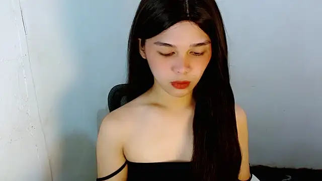 sluttyLeila online show from 8, 1, 2026