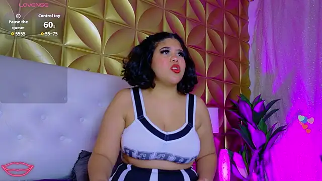 Amanda Mooree online show from 8, 3, 2026