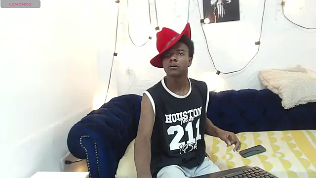 NoahJhonson69 online show from 22, 4, 2026