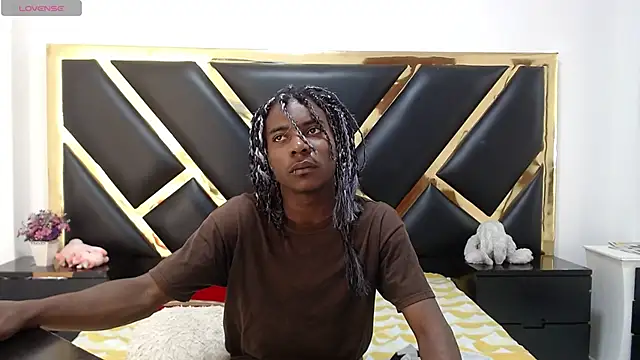 NoahJhonson69 online show from 30, 5, 2026