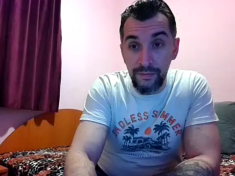 Snapshot of Brianhot8 chatting on 24, 11, 2025 Brianhot8 online show from 24, 11, 2025