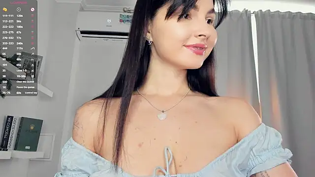 Snapshot of FeliciaKogen chatting on 10, 6, 2026 FeliciaKogen online show from 10, 6, 2026