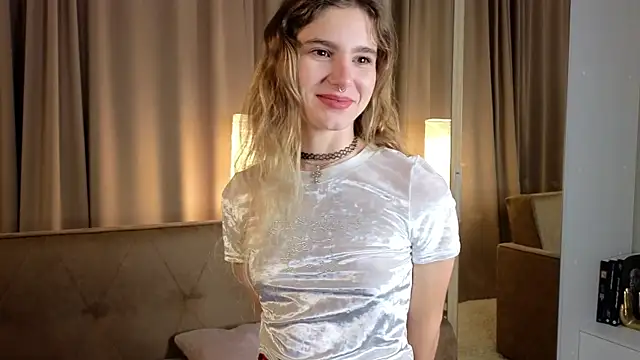 RozanneJordan online show from 2, 12, 2025