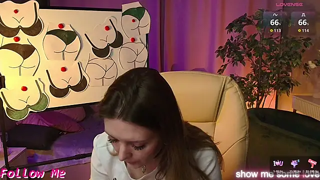 Ursula Andres online show from 28, 4, 2026