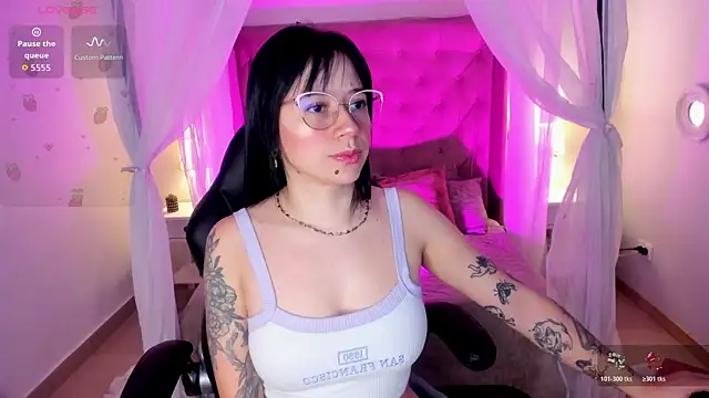 Annie Petters online show from 25, 7, 2026