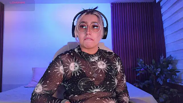 Snapshot of GabyRose9 chatting on 20, 2, 2026 GabyRose9 online show from 20, 2, 2026