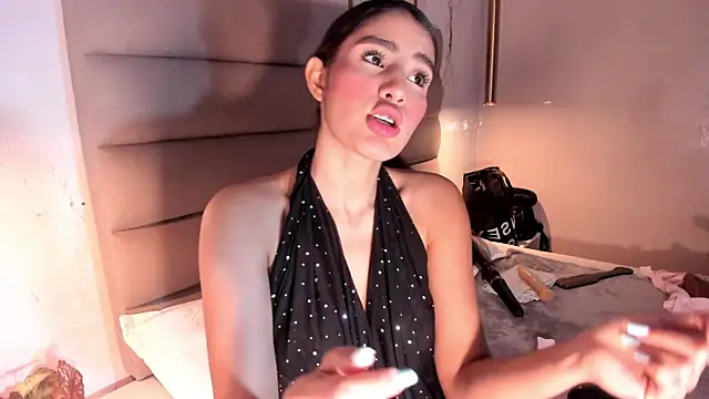 Snapshot of IsabelaStefano chatting on 12, 6, 2026 IsabelaStefano online show from 12, 6, 2026