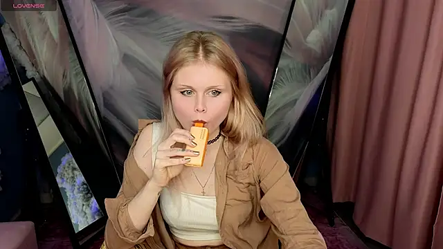 AnoraAmore online show from 26, 11, 2025