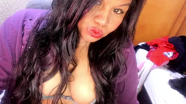 ebonycamelia online show from 8, 5, 2026