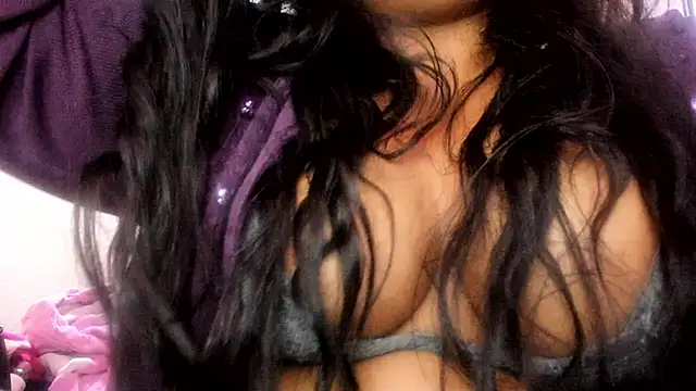 ebonycamelia online show from 19, 5, 2026