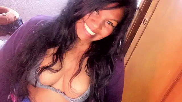 ebonycamelia online show from 8, 6, 2026