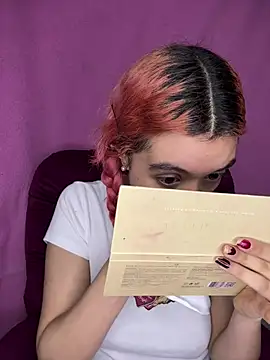 Valen-Foxx1 online show from 25, 4, 2026