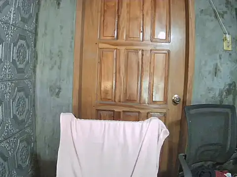 asian reyanxxx online show from 24, 4, 2026