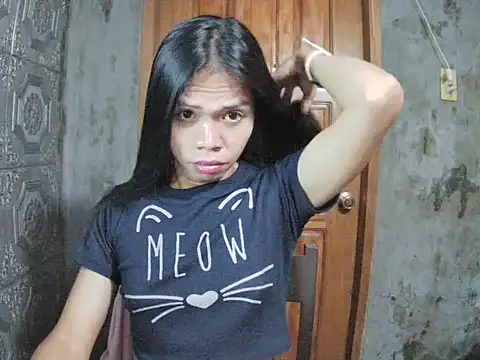 asian reyanxxx online show from 27, 4, 2026