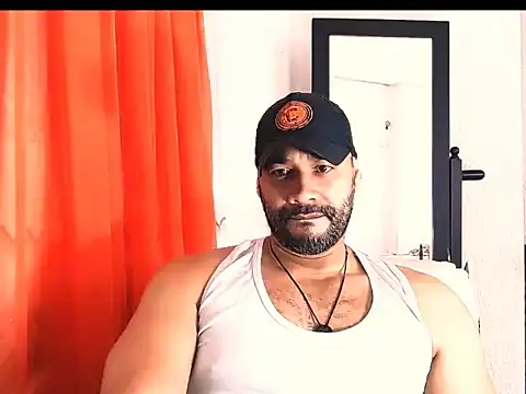 musclehetero online show from 17, 5, 2026